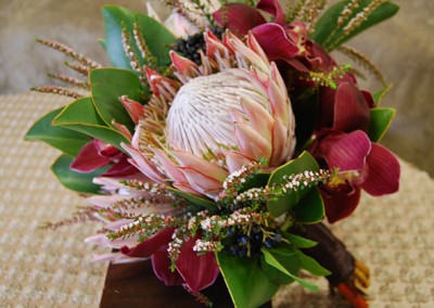 Red and Burgundy Wedding Bouquets 4