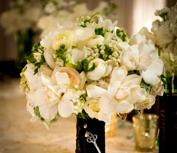 White and Ivory Wedding Bouquets 21