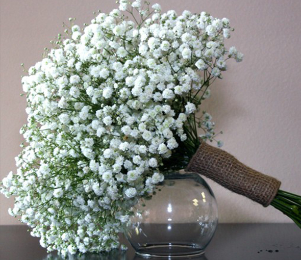 White and Ivory Wedding Bouquets 19