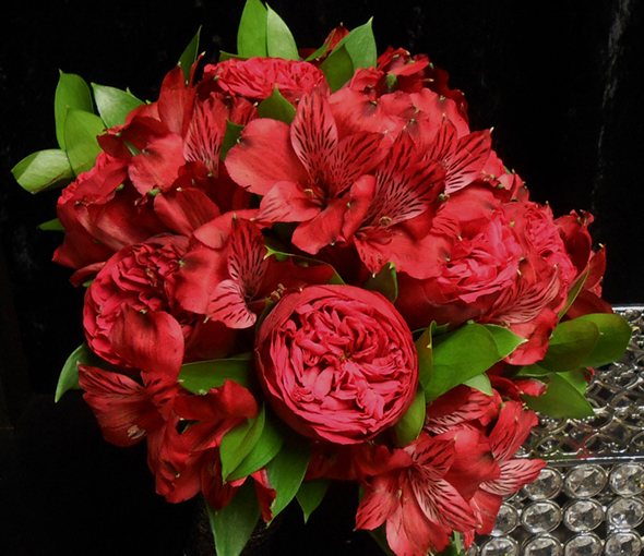 Red and Burgundy Wedding Bouquets 2