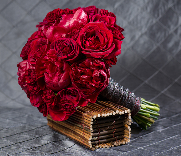 Red and Burgundy Wedding Bouquets1