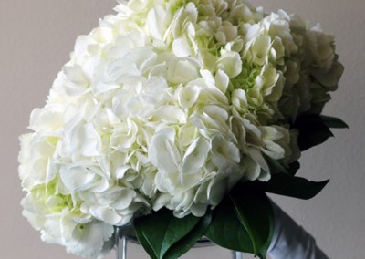 White and Ivory Wedding Bouquets 2